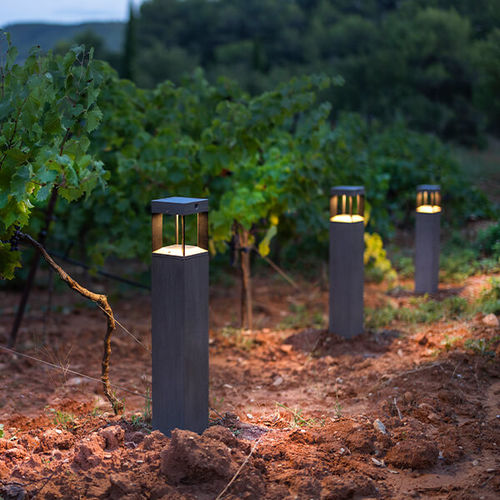 Leuchtpoller für Garten - TECKALU : TECKA50 - LES JARDINS - modern / Aluminium / Solar