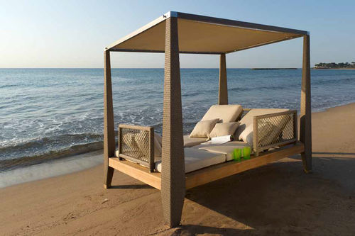 Garten-Bett / Himmel - ZAYO - LES JARDINS - Doppelbett / modern / Teakholz