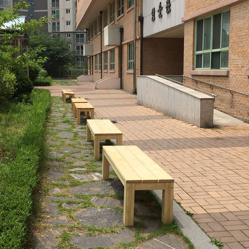 Moderne Gartenbank - SOUTH KOREA - Accsys Technologies - Holz / ohne Rückenlehne / ohne Armlehnen