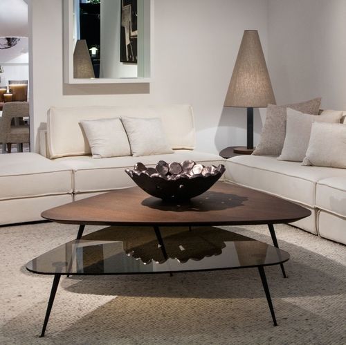 Moderner Couchtisch - Tripode - PH Collection - Rauchglas / Gestell aus Stahl / dreieckig