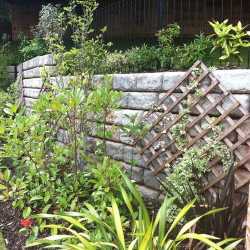 Massiv-Betonstein - REDI-ROCK™ LANDSCAPING - CPM Group Ltd  - für Gartenzäune / für Wand / für Stützmauer