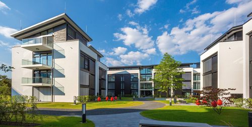 Fertigbau-Gebäude - MULTIFAMILY SAMPLE 1 - Huf Haus  - Holz / Stahlrahmen / für Kollektivunterkunft
