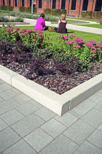 Betonrandeinfassung - SAXON - Marshalls plc  - linear
