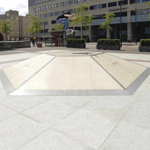 Halbpyramide für Skateparks - S-RAVE - VelopA