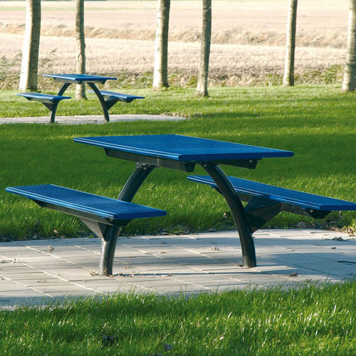 Moderner Picknicktisch - DELTA - VelopA - Holz / Metall / rechteckig