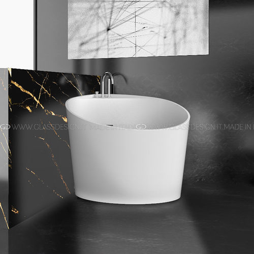 Badewanne für Eckeinbau - MINI STYLE - GLASS DESIGN Srl - freistehend / für Wohnungen / Acryl