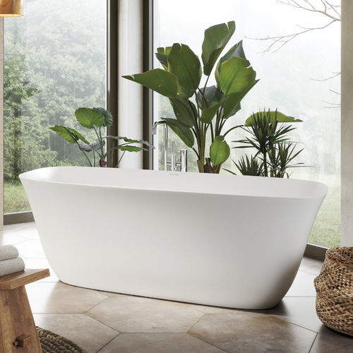 Ovale Badewanne - LEVI - ACQUABELLA - freistehend / für Wohnungen / Verbundwerkstoff