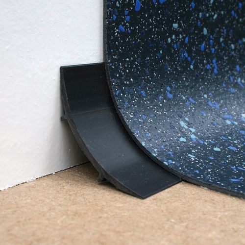 Schwarze Zierleiste - KCOV  - LITOKOL - PVC / für Eckeinbau / abgerundet