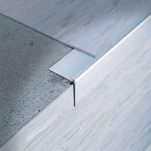 Messing-Abschlussprofil - STAIRTEC SC - PROFILITEC - anodisiertes Aluminium / Stufenkante / L