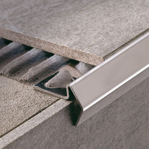 Edelstahltreppenkante - STAIRTEC FL - IL - PROFILITEC