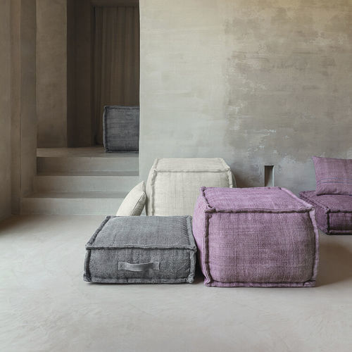 Modernes Sitzkissen - MELLOW S - LIGNE PURE - Stoff / quadratisch / handgefertigt