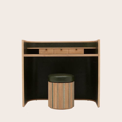 Bodenstehender Schreibtisch - PLEATED SECRETAIRE - NADA DEBS - modern / amerikanischer Nussbaum / gebogen