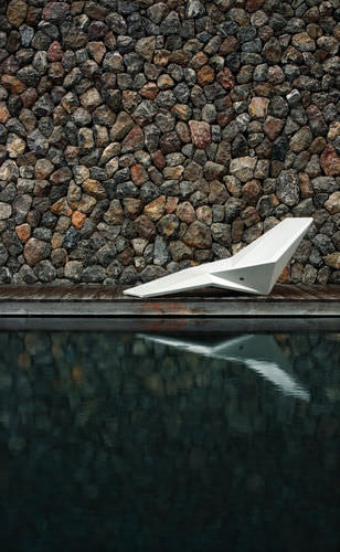 Sonnenliege / minimalistisches Design - FLO-FOL - PLATO - Glasfaser / für Garten