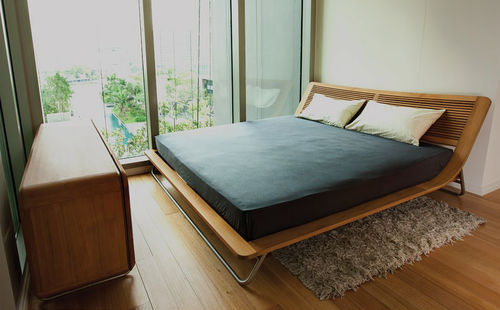 Doppelbett - SEGRETO - PLATO - modern / Teakholz