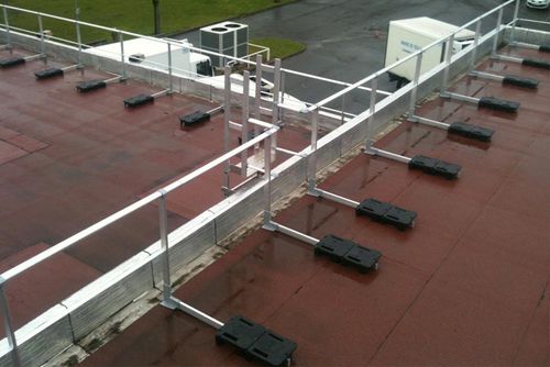 Aluminium-Geländer - VECTACO® STRAIGHT FREE STANDING GUARDRAIL - ALSOLU  - mit Stangen / für Außenbereich / für Balkon