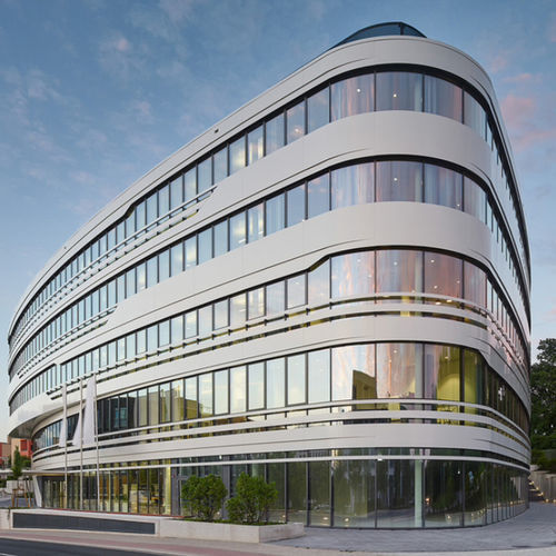 Hinterlüftete Fassade / Metall - EUROPLATE® - POHL Metal Systems GmbH - großformatig