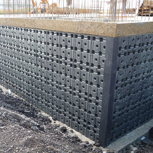 Hinterlüftete Fassade / Polypropylen - SKUDO - PROJECT FOR BUILDING SPA