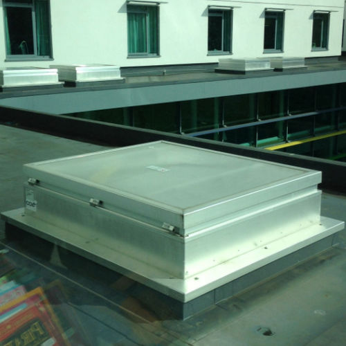 Aluminium-Rauchabzugsfenster - AXS 140 - COLT FRANCE  - Polycarbonat / Rauch- und Wärmeabzugsanlage / für Dach
