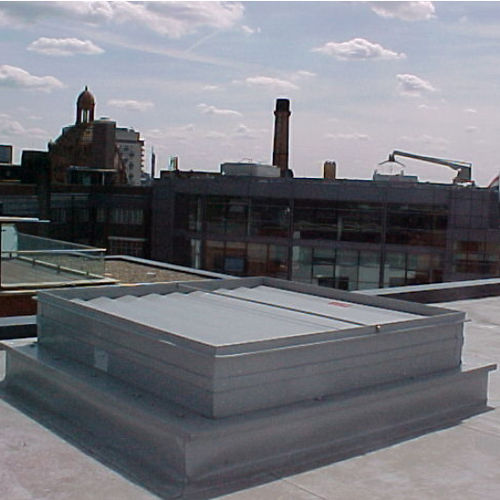 Aluminium-Rauchabzugsfenster - STAIRWELL - COLT FRANCE  - Polycarbonat / Rauch- und Wärmeabzugsanlage / für Dach