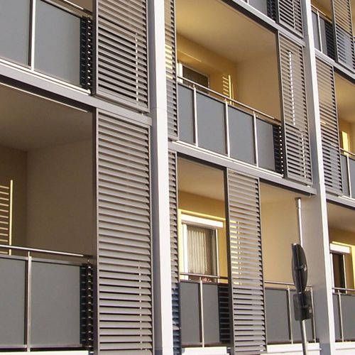 Aluminium-Sonnenschutzlamelle - DUCOSUN F - Baier GmbH - für Fassaden / horizontal / schwenkbar