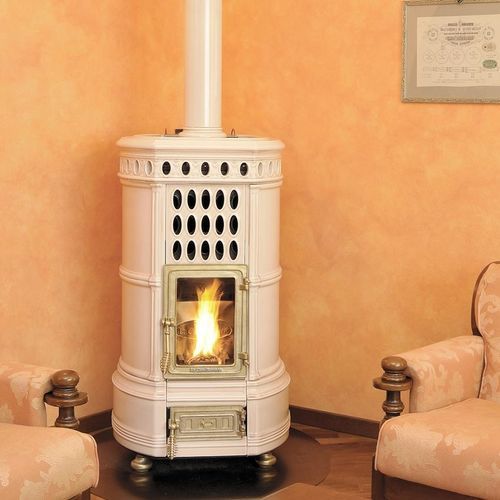 Pelletkaminofen - GRAN PELLET - LA CASTELLAMONTE Stufe di Ceramica - 0 - 5 kW / 5 kW...10 kW / freistehend