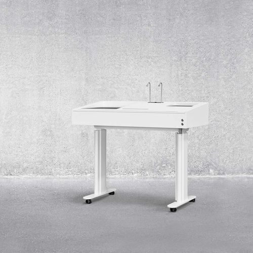 Konferenzpult - HILOW  - Montana Furniture - beleuchtet / auf Rollen