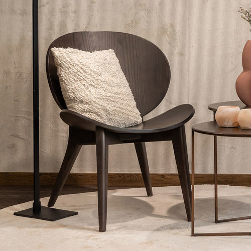 Moderner Stuhl - LEON - EUROFASHION HOMETEXTILES & CONCEPTS - für den Innenraum / Esche / Gestell aus Esche