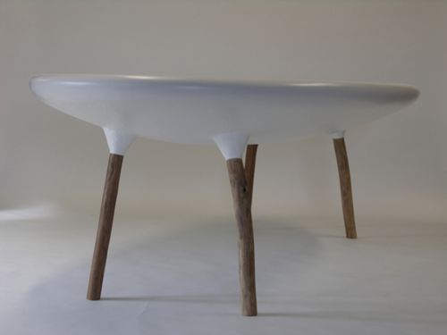 Designtisch / originell - MONO - binome - Harz / Glasfaser / oval