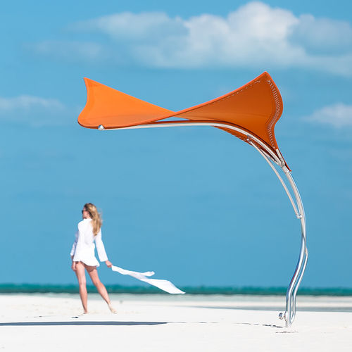 Wasserundurchlässiges Sonnensegel - STINGRAY - TUUCI - für Gewerbegebrauch / dreieckig / gebogen