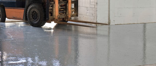 Epoxidharzbodenbelag - CLEAR COAT  - Watco Industrial Flooring - gewachst / Betonoptik / hochbelastbar