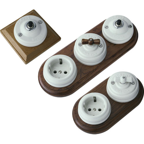 Druckschalter - IDEAL - Llinàs BCN - Kipp / Dreh / Aufputz