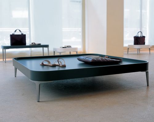 Moderner Couchtisch - ALPHATABLES - SEGIS - Polyurethan / Thermoplast / Gestell aus Aluminiumguss