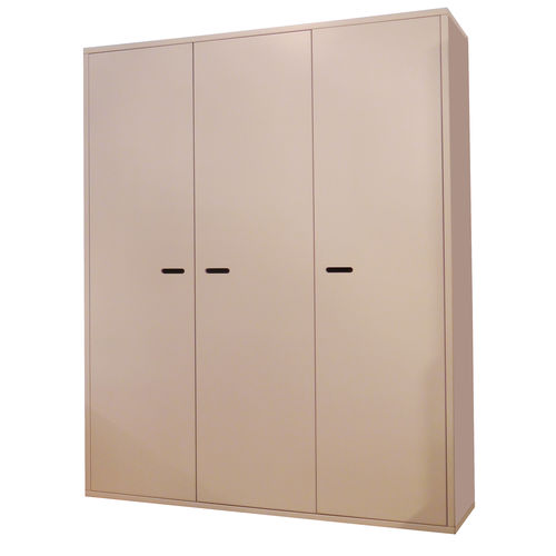 Moderner Kleiderschrank - MADAKET ARM 3P - MATHY BY BOLS - MDF / mit Schwingtür / für Kinder