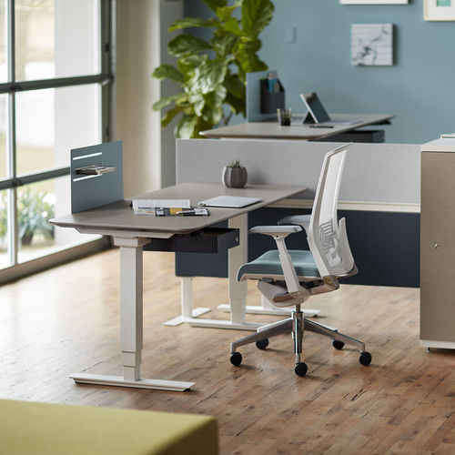 Tisch-Bürotrennwand - COMPOSE CONNECTIONS - Haworth - Stoff / Glas / Laminat