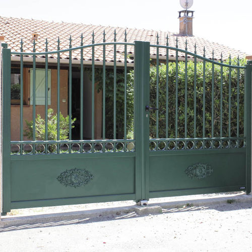 Einflügeliges Tor - CONROS - La Toulousaine - Aluminium / thermolackiertes Aluminium / Stab