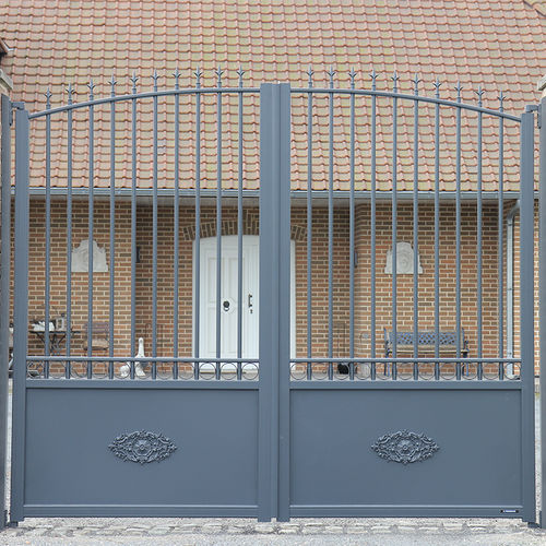 Einflügeliges Tor - GOURDON - La Toulousaine - Aluminium / thermolackiertes Aluminium / mit Stangen