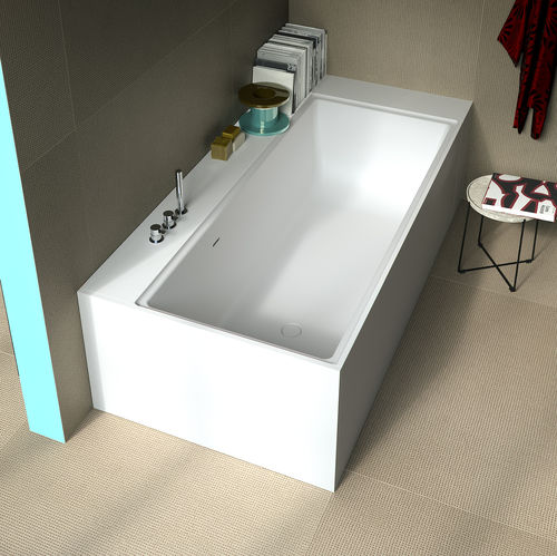 Badewanne für Eckeinbau - NEUTRA ANGOLO - SIGN - freistehend / Mineralwerkstoff / weiß