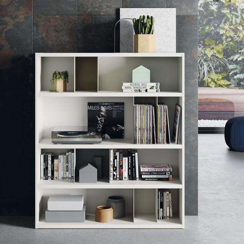 Modul-Bücherregal - EST100 - VIVE - MUEBLES VERGE S.L. - modern / lackiertes Holz
