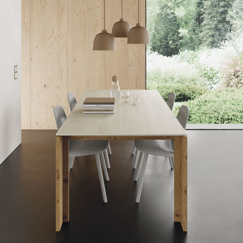 Moderner Esstisch - 106 - VIVE - MUEBLES VERGE S.L. - Glas / Keramik / Gestell aus lackiertem Holz