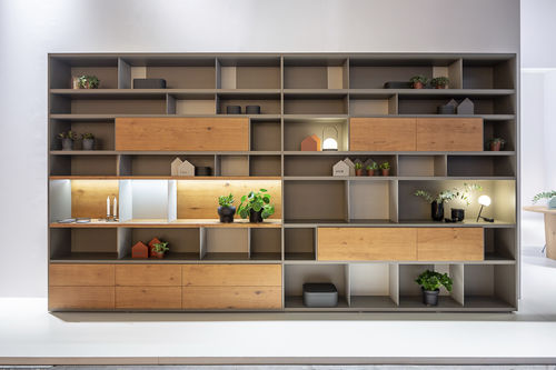 Modul-Bücherregal - LINE SYSTEM - VIVE - MUEBLES VERGE S.L. - hoch / Trennwand / modern