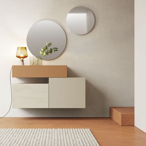 Moderner Eingangsbereich - ON RECIBIDOR 3 - VIVE - MUEBLES VERGE S.L. - wandmontiert / lackiertes Holz / mit Spiegel