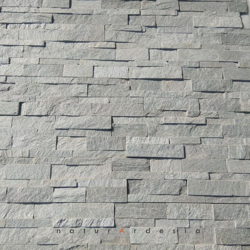 Wandverkleidung für den Innenraum - WHITE QUARZITE PANELS - MAP Slate Srl - für Außenbereich / Naturstein / in Naturoptik
