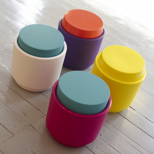 Moderner Hocker - TINGLE - SIXINCH Furniture - Design - Foamcoating - hochdichter Schaumstoff, beschichtet / Gestell aus Kunststoff / mit Mittelfuß