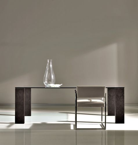Moderner Esstisch - T-862 - ArtesMoble - Hartglas / Edelstahl / Gestell aus Nussbaum