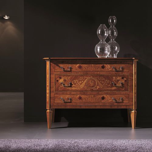 Klassische Kommode - T-767 - ArtesMoble - Nussbaum / Buche / handgefertigt