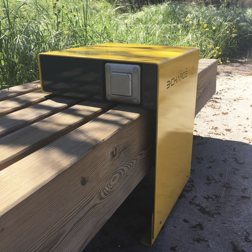 USB-Ladestation - UNIT - FREPAT URBAN EQUIPMENT - für Straße / mit integrierter Bank