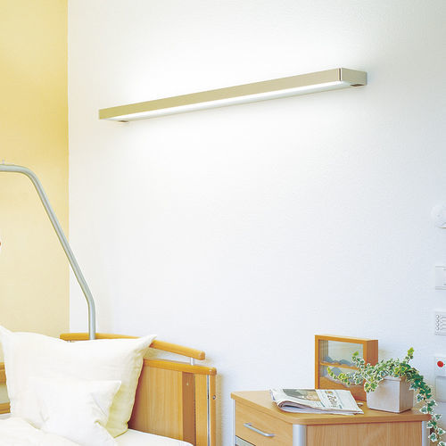 Moderne Wandleuchte - VANERA.bed - Herbert Waldmann GmbH & Co. KG - für den Innenraum / Aluminium / linear