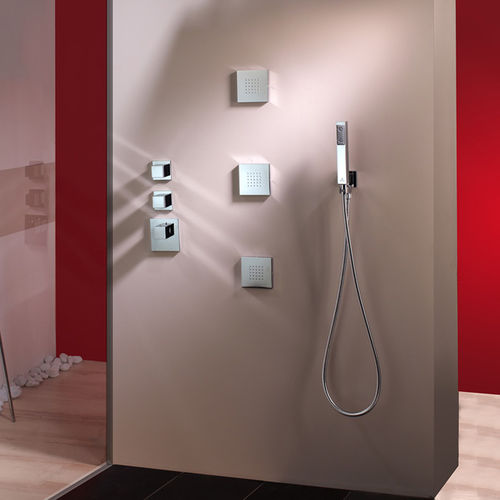 Quadratische Handdusche - B00255 - BOSSINI - aus verchromtem Metall / modern / silberfarben