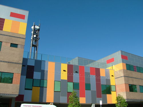 Paneel-Fassadenverkleidung - AUBURN HOSPITAL - Vitragroup - Faserzement / Hochglanz
