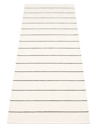 Moderner Teppich - LINN - Pappelina - Streifenmuster / Kunststoff / rechteckig